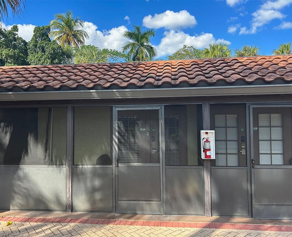 25000 Tamiami TRL E # 105 Unit: A-105