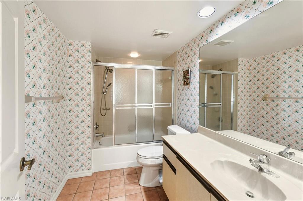 801 Augusta BLVD # 4