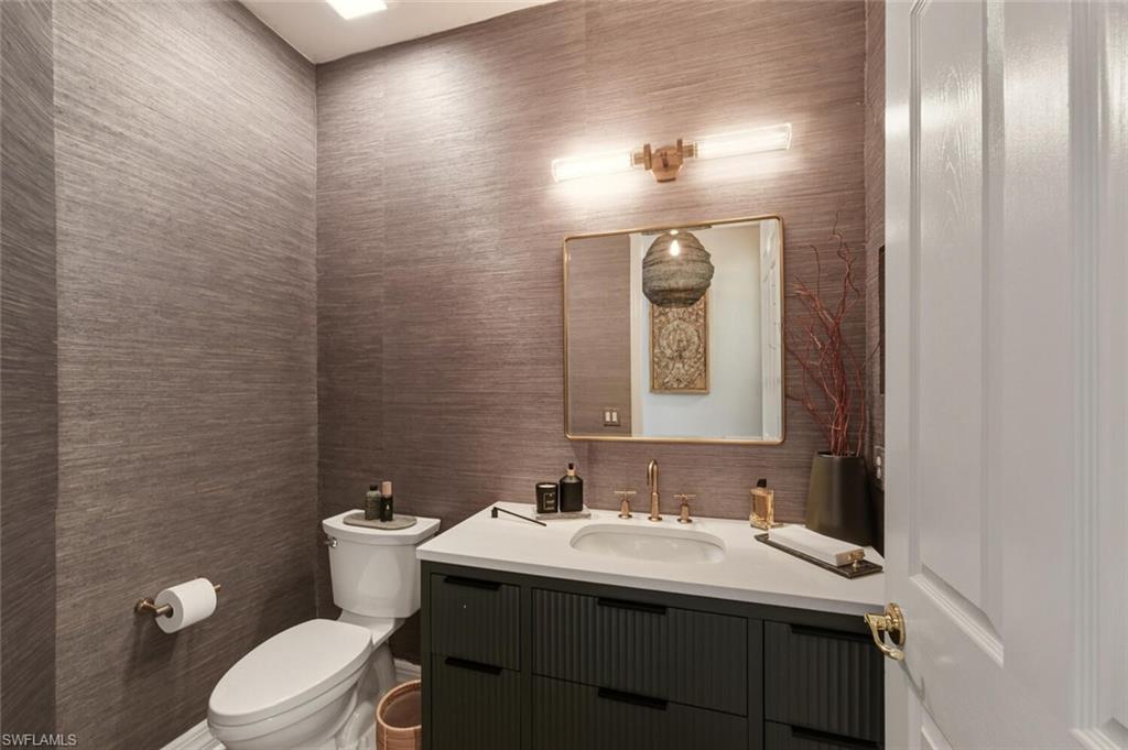 6509 Monterey PT # 203