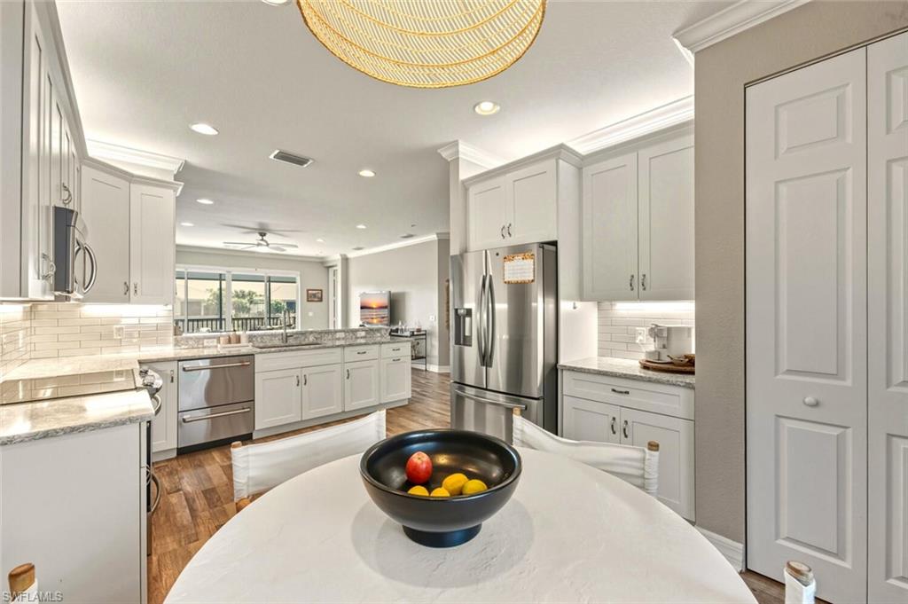 6509 Monterey PT # 203