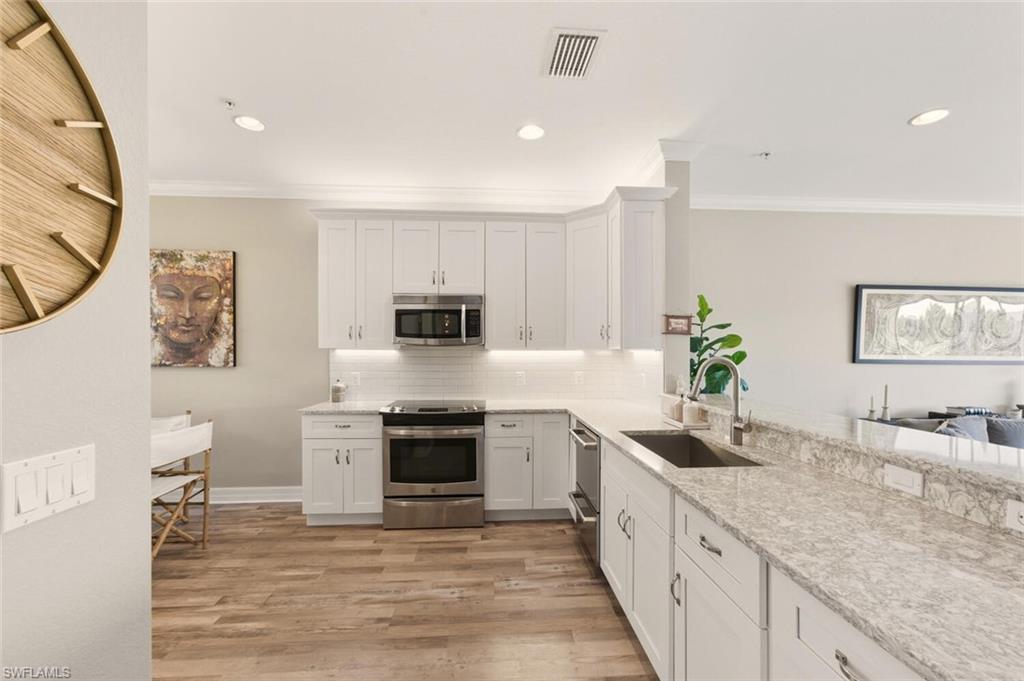 6509 Monterey PT # 203