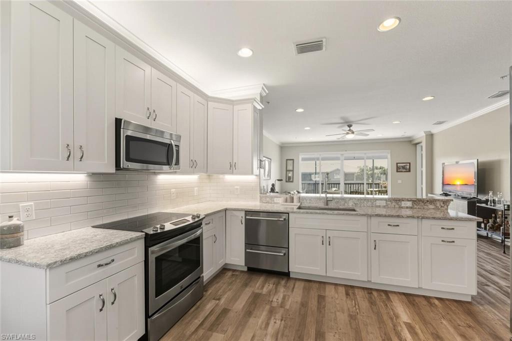 6509 Monterey PT # 203