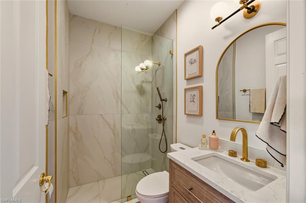 6509 Monterey PT # 203