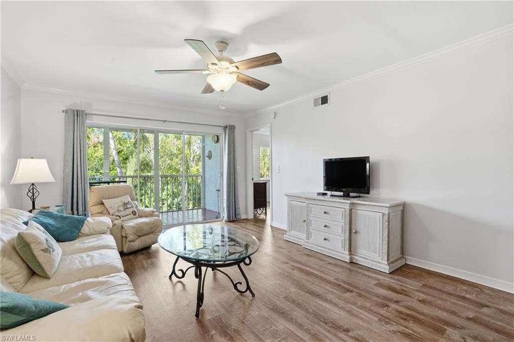 3021 Sandpiper Bay CIR # E202