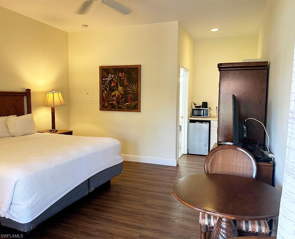 25000 Tamiami TRL E # 154 Unit: D-154