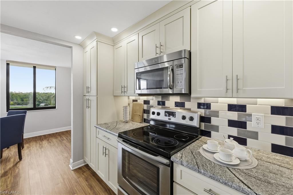 11 Bluebill AVE # 201