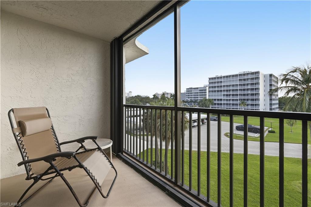 11 Bluebill AVE # 201