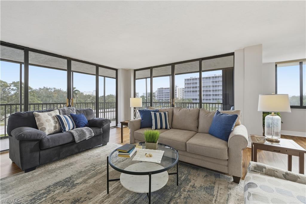 11 Bluebill AVE # 201