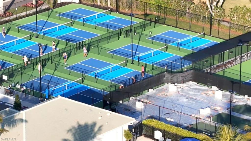 2820 Cypress Trace CIR # 2021