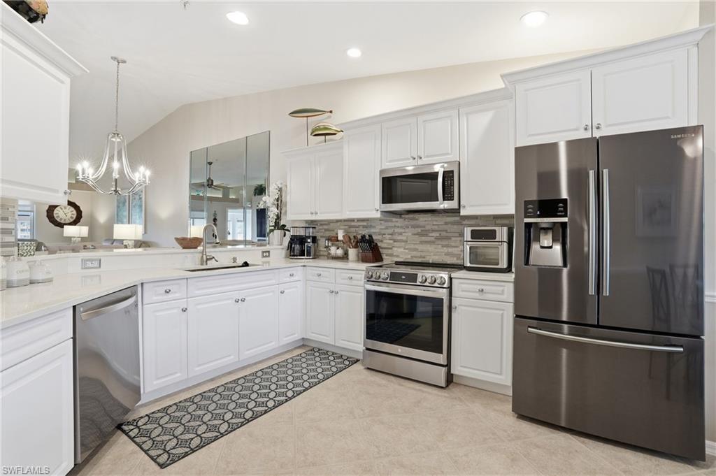 2820 Cypress Trace CIR # 2021