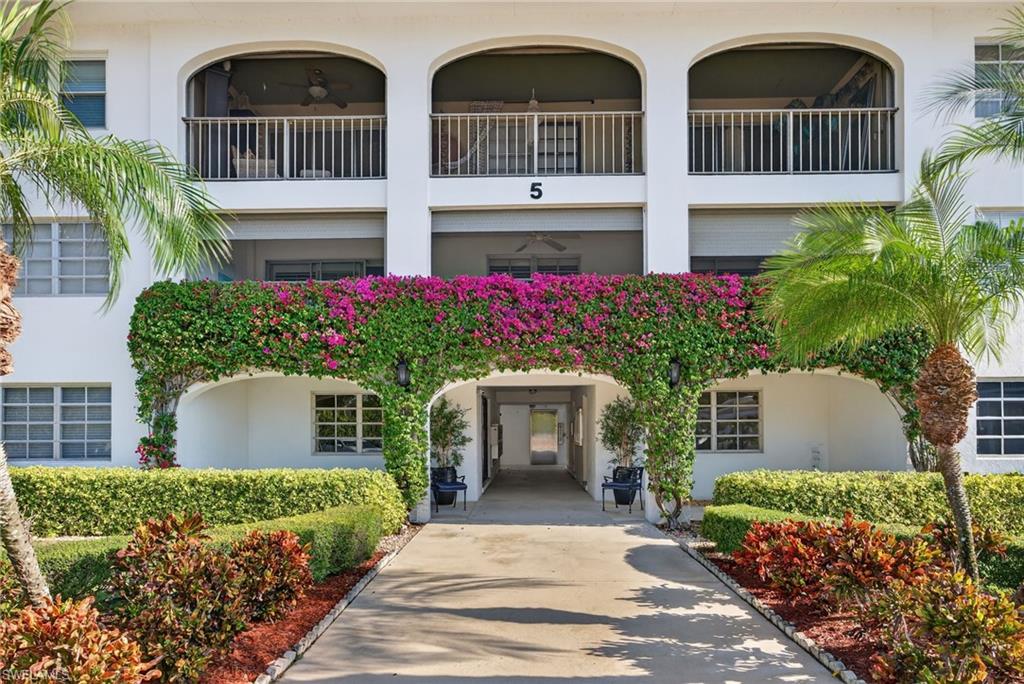 5 High Point CIR W # 303