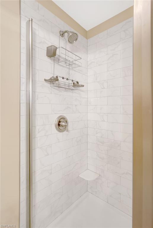 9300 Highland Woods BLVD # 3210