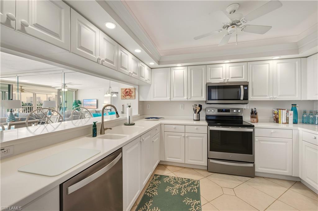 21 Bluebill AVE # 403B