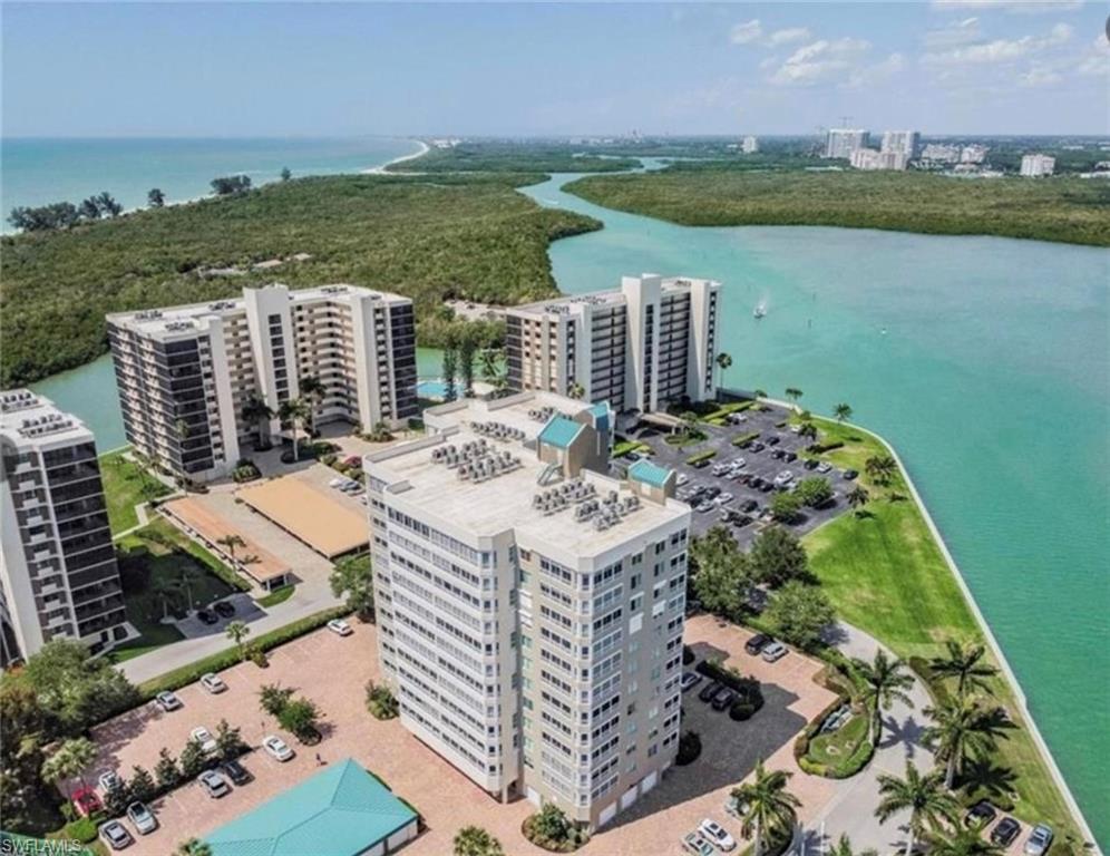 21 Bluebill AVE # 403B