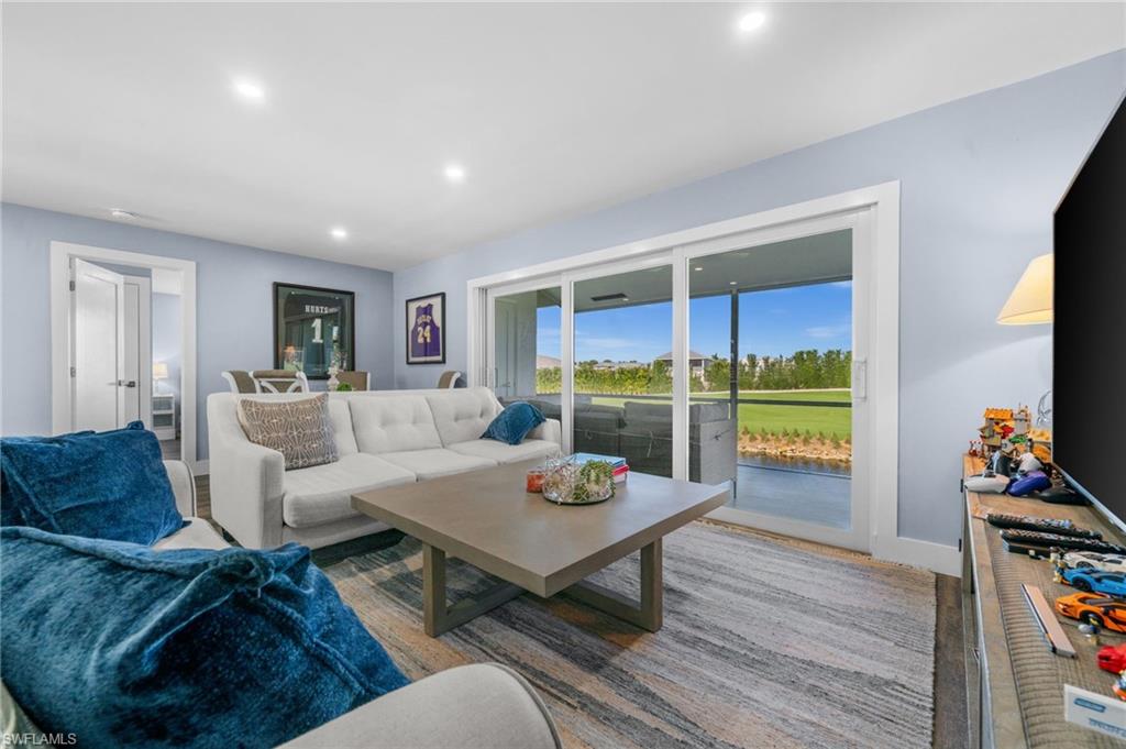 225 Memory Ln # 2464