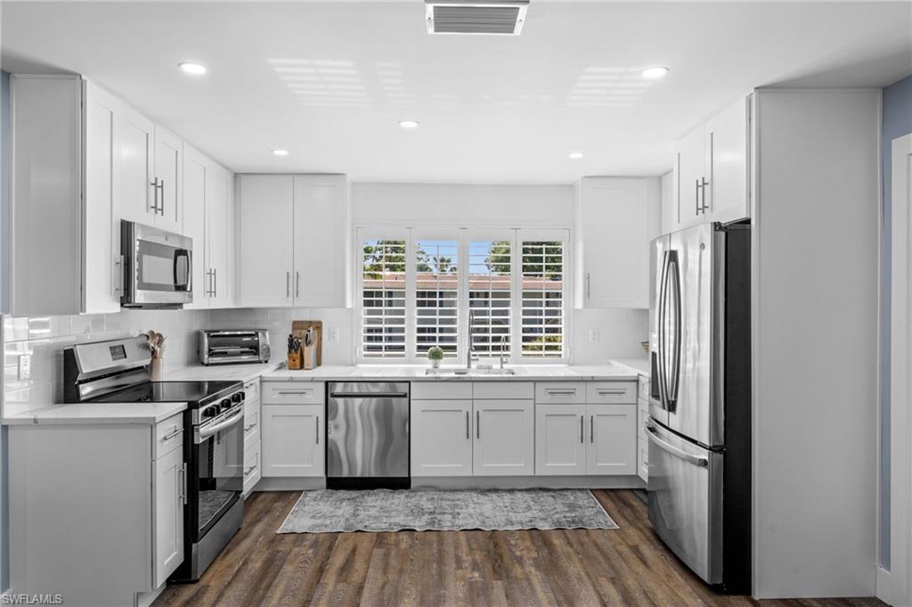 225 Memory Ln # 2464