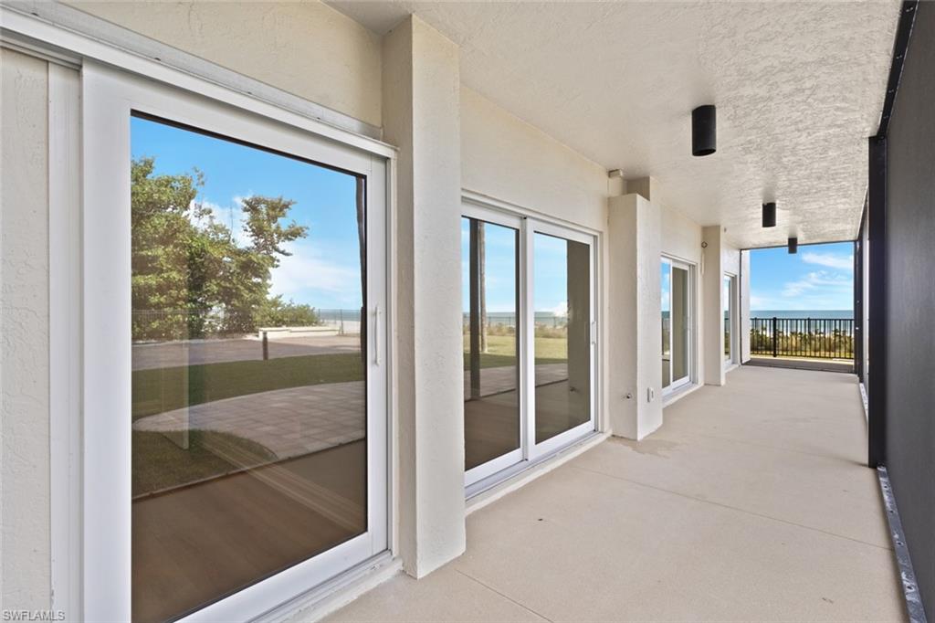 3399 Gulf Shore BLVD N # 111