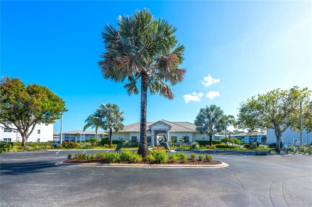 7842 Regal Heron CIR # 201