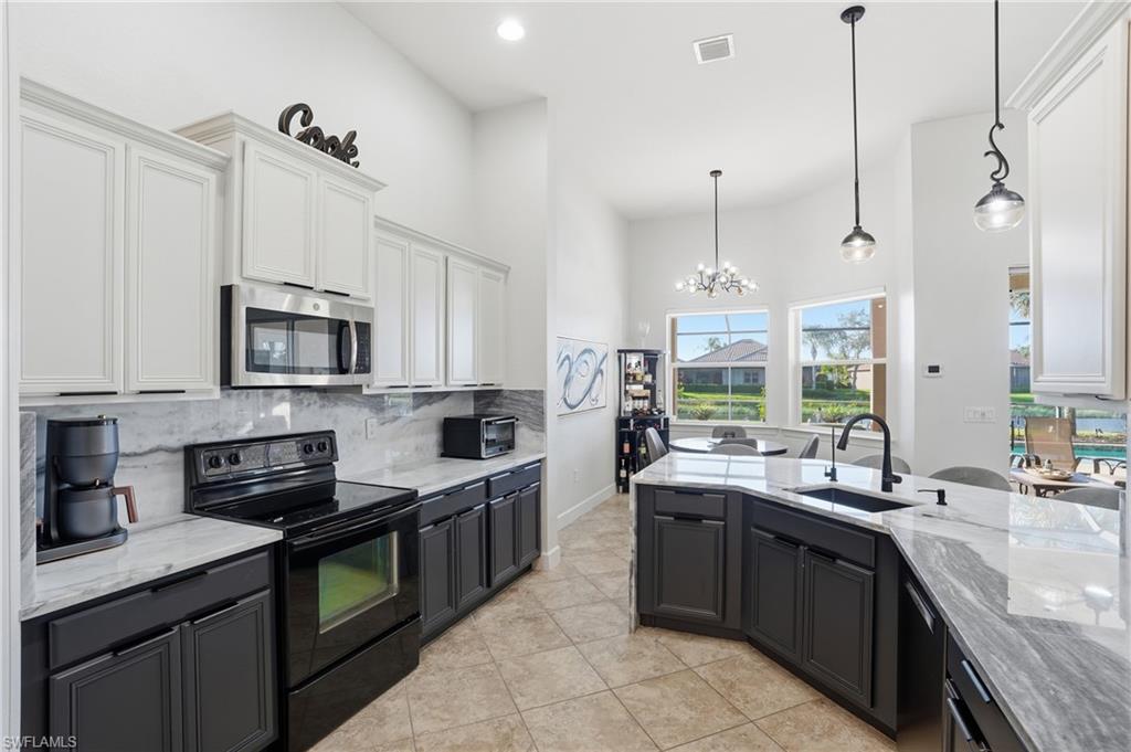 9685 Cobalt Cove CIR