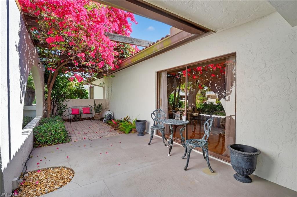 2140 Evergreen Lake CT