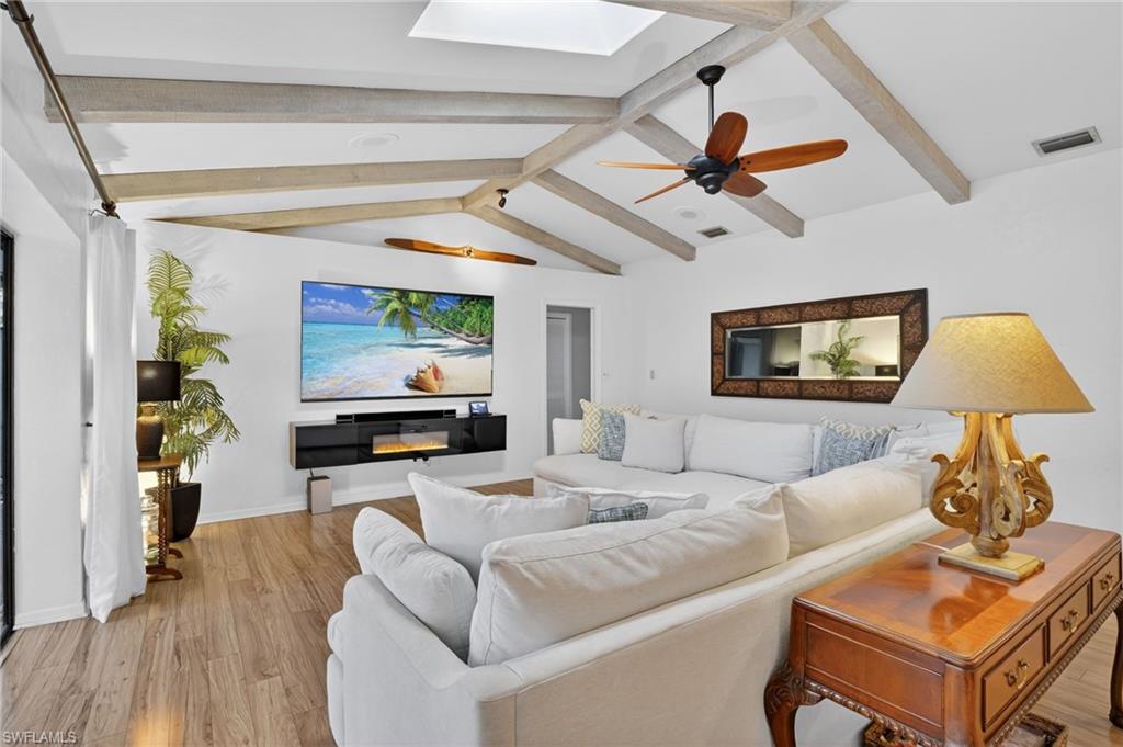 2140 Evergreen Lake CT