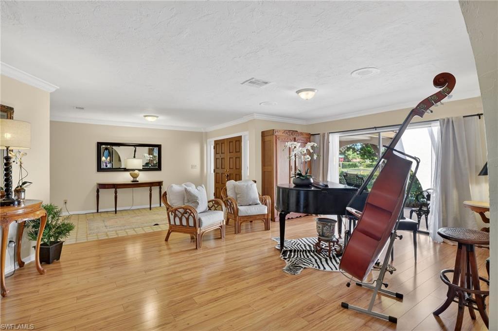 2140 Evergreen Lake CT