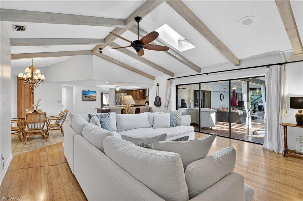 2140 Evergreen Lake CT