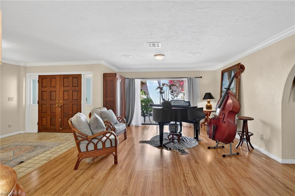 2140 Evergreen Lake CT