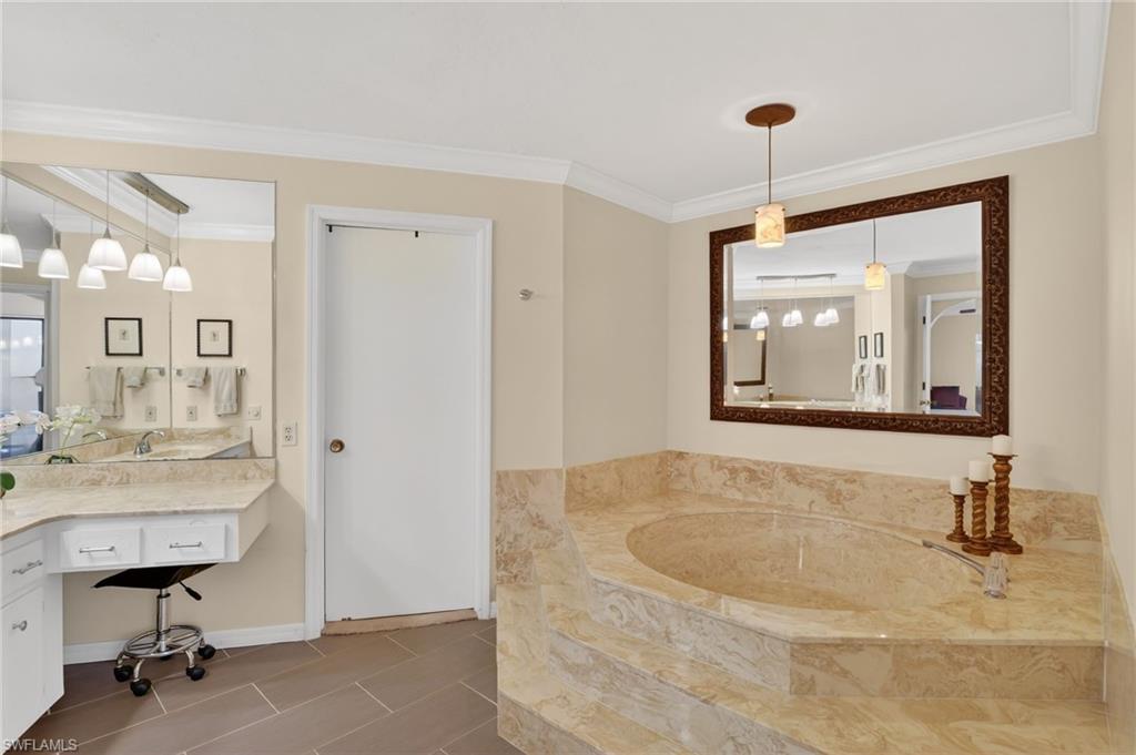 2140 Evergreen Lake CT