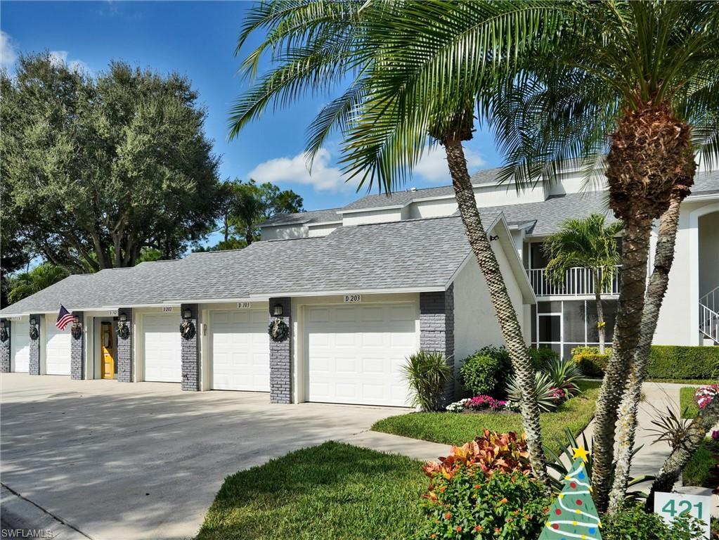 421 Country Hollow CT # D202