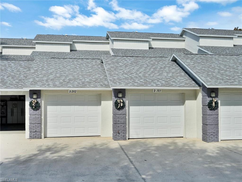 421 Country Hollow CT # D202