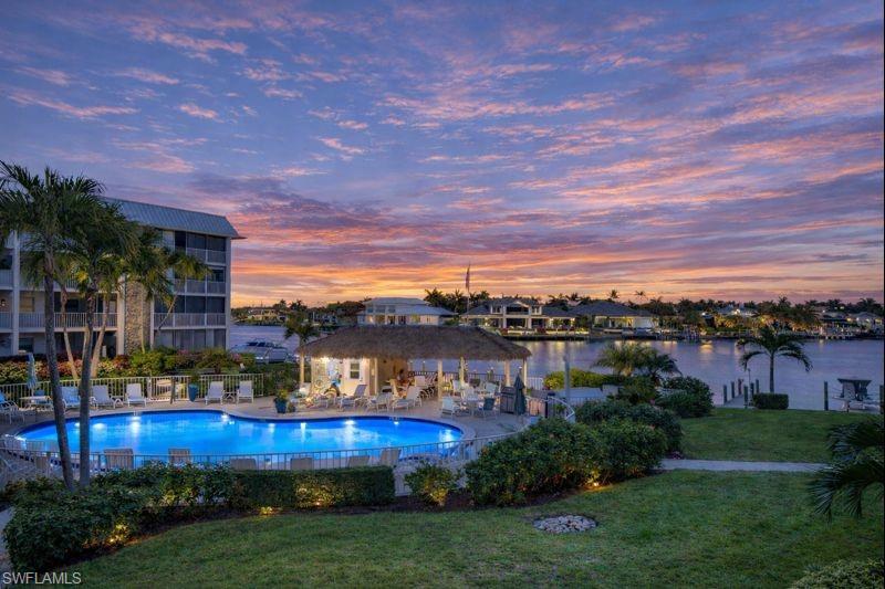 3000 Gulf Shore BLVD N # 212