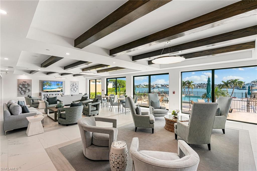 3430 Gulf Shore BLVD N # 2B