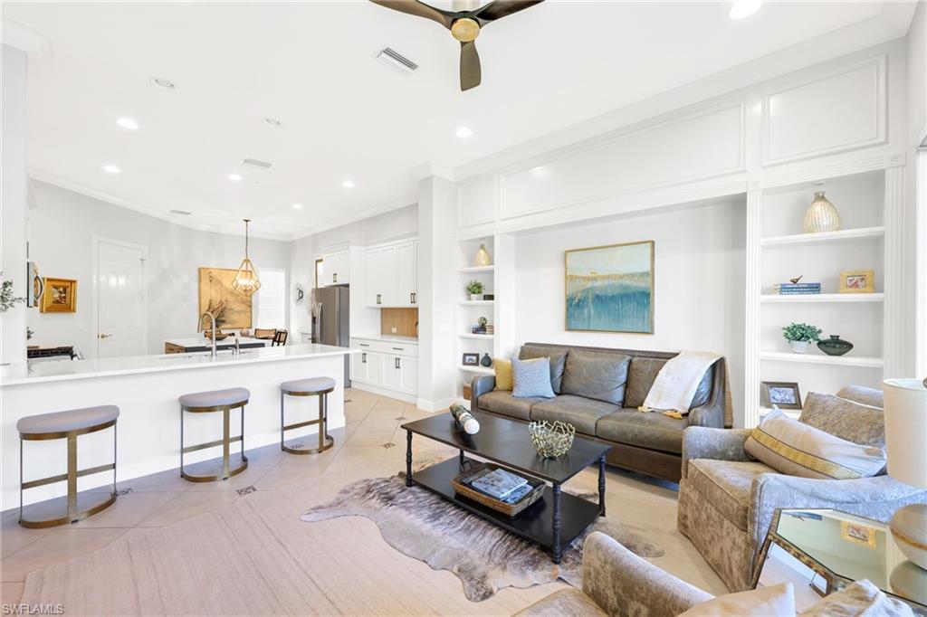 3031 Marengo CT # 203