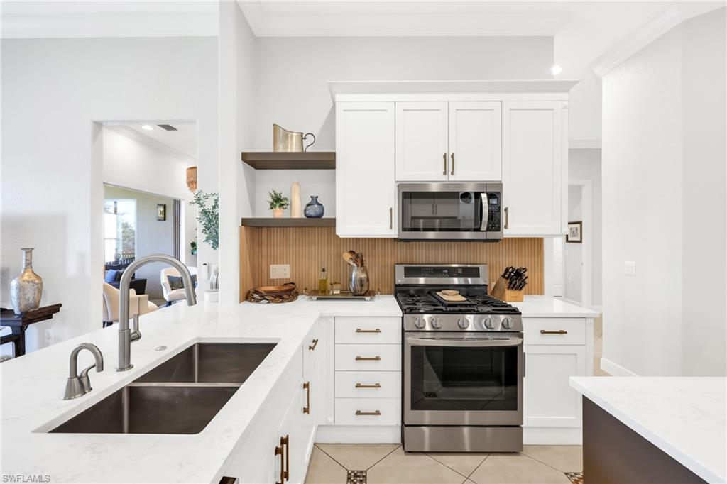 3031 Marengo CT # 203