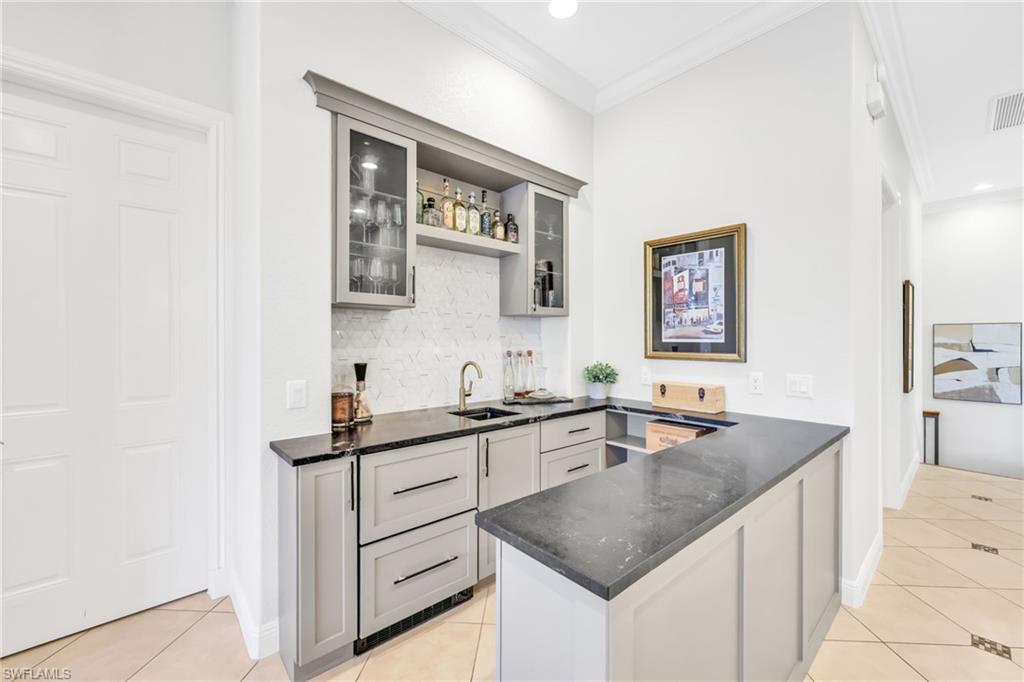 3031 Marengo CT # 203