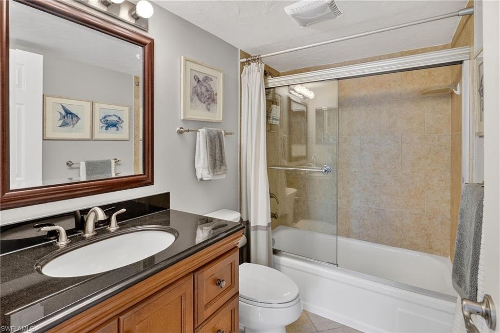 2366 E Mall DR # 215