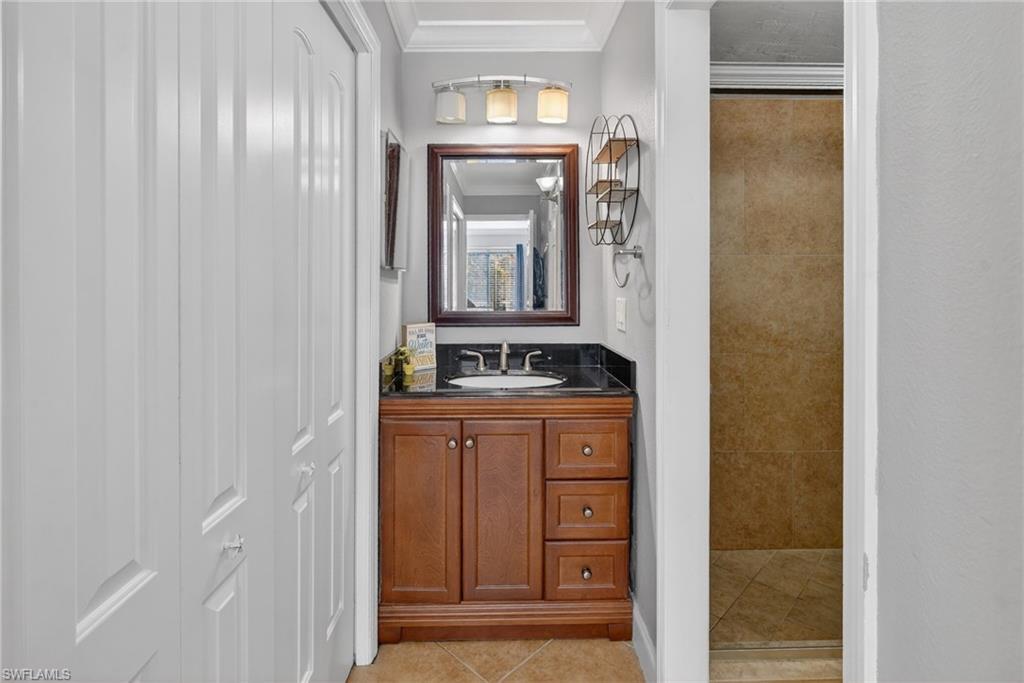 2366 E Mall DR # 215