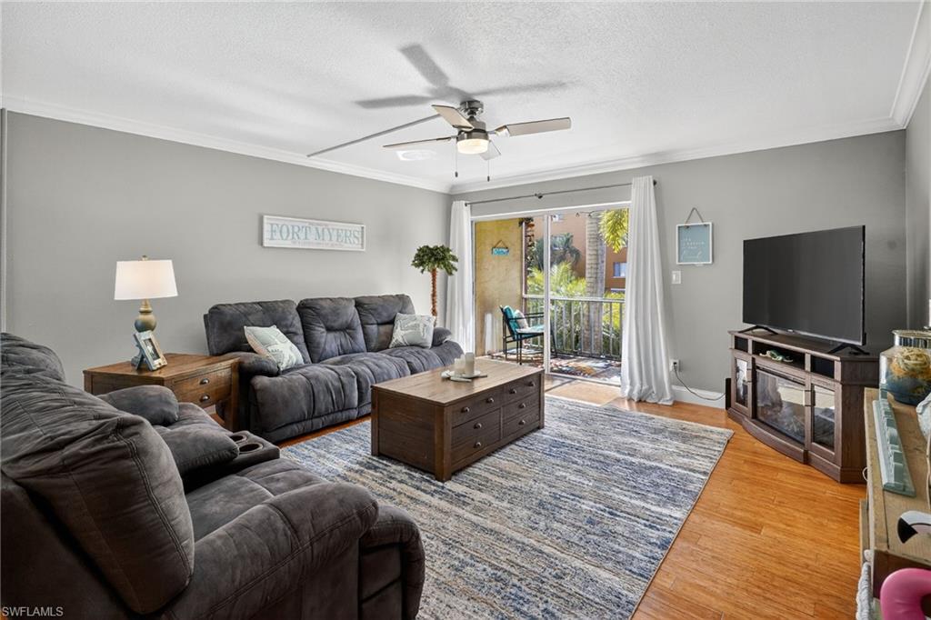 2366 E Mall DR # 215