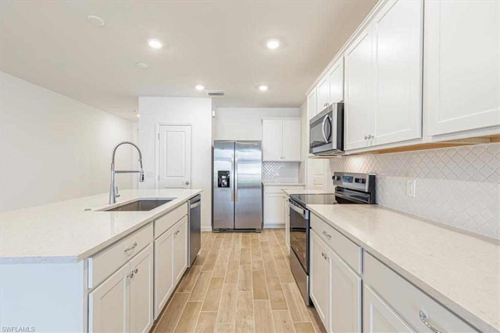 27842 SOLIS GRANDE DR