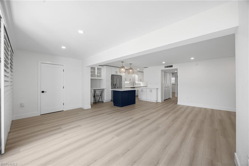 333 Harbour DR # 109