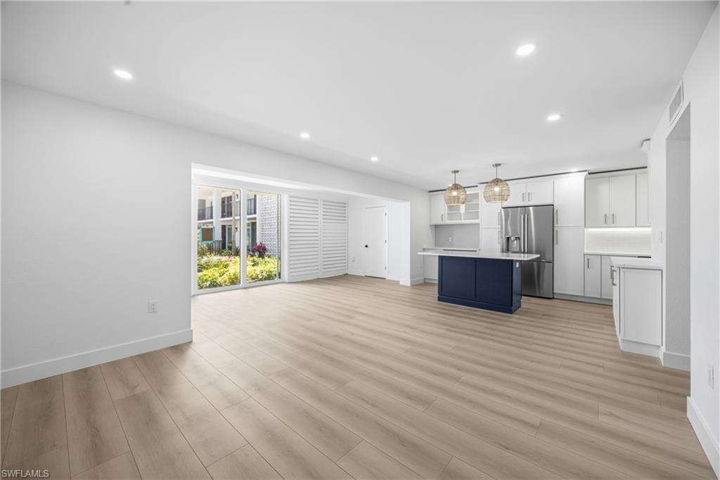 333 Harbour DR # 109