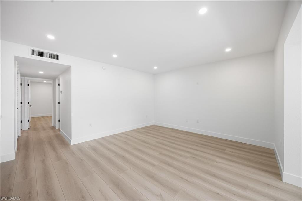 333 Harbour DR # 109