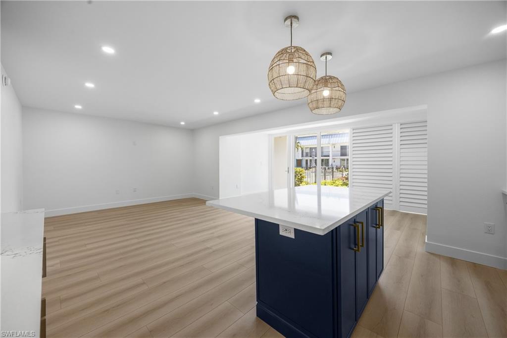 333 Harbour DR # 109