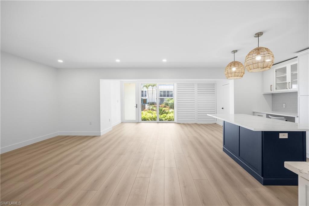 333 Harbour DR # 109