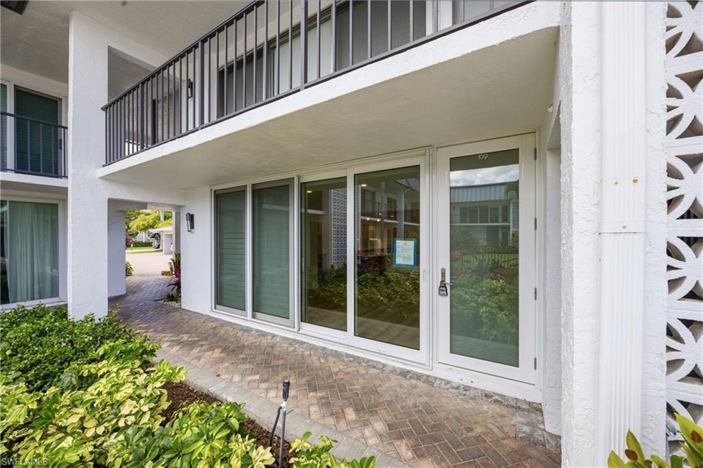 333 Harbour DR # 109