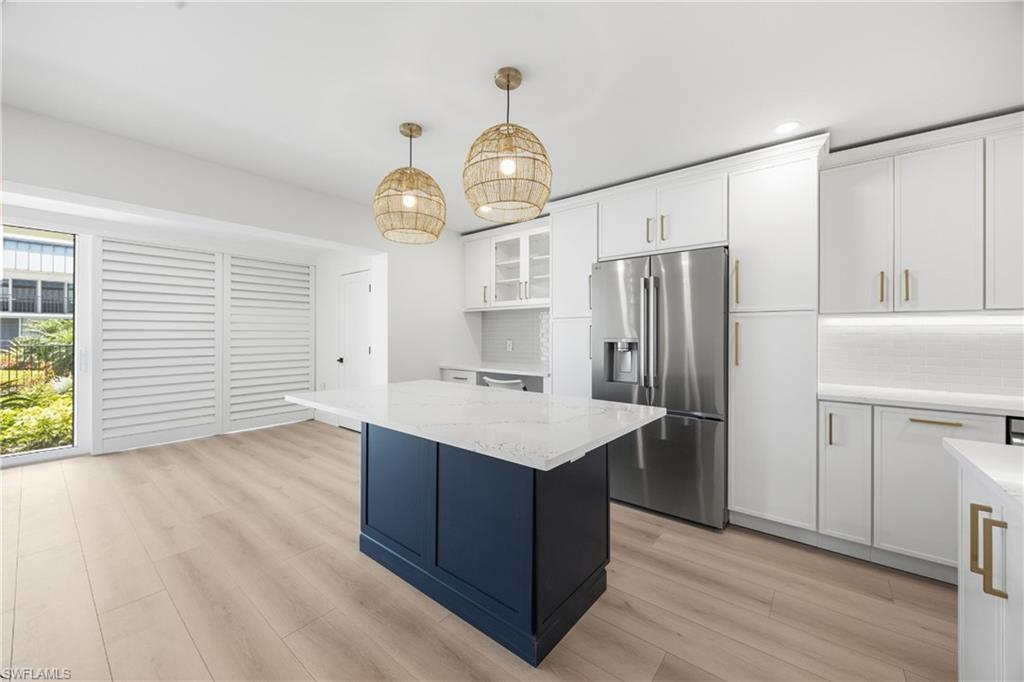 333 Harbour DR # 109