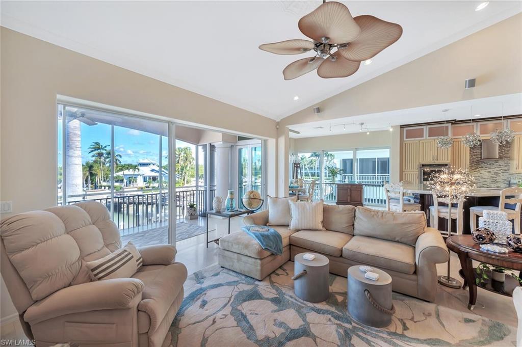 1717 Gulfstar DR S # 204