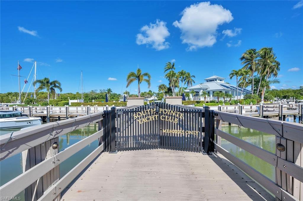 1717 Gulfstar DR S # 204