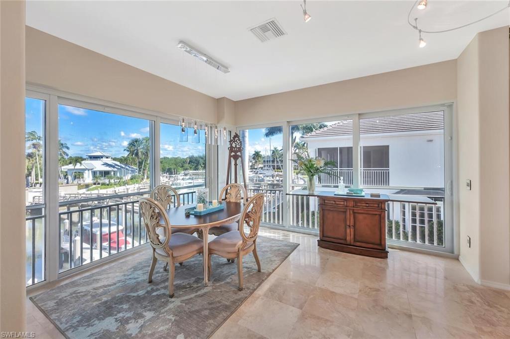 1717 Gulfstar DR S # 204